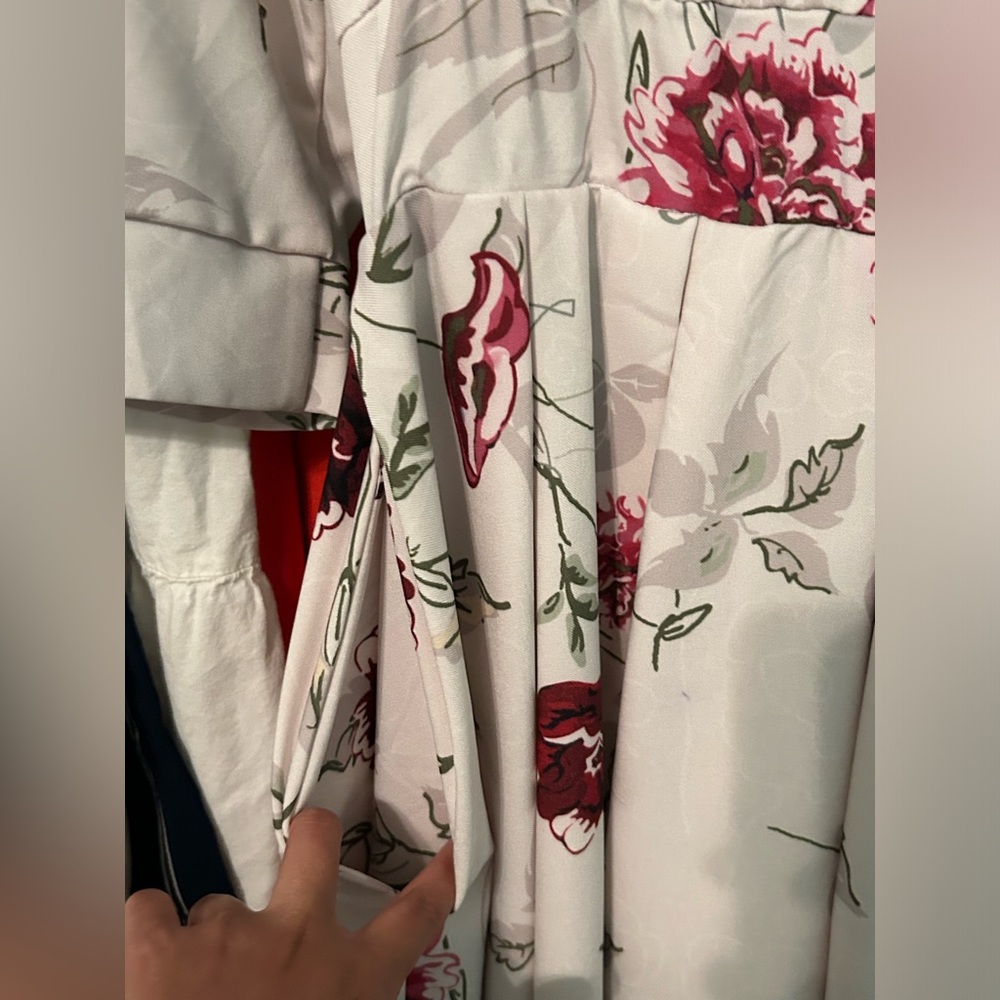 Amazon White Floral Dress - Picture 4 of 10